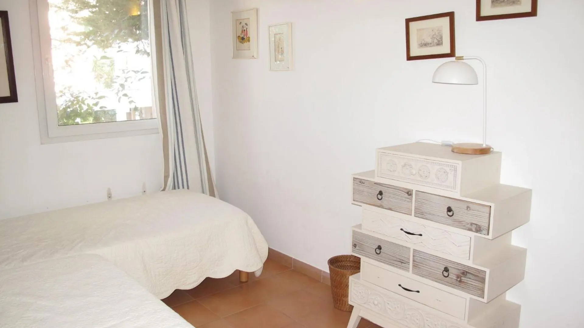Apartment Baie Des Lecques By Interhome Saint-Cyr-sur-Mer